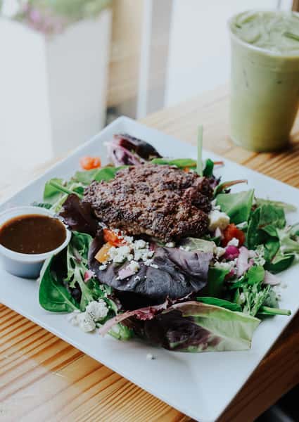 Trailhead Cafe