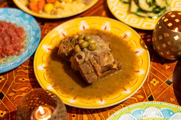 Lamb w/ Onion and Olives