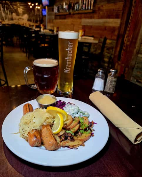 Bratwurst Plate