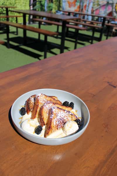 Brûlée French Toast