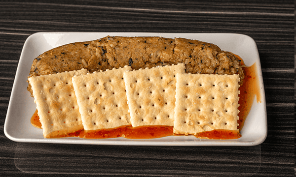 Boudin Link (1) and Crackers