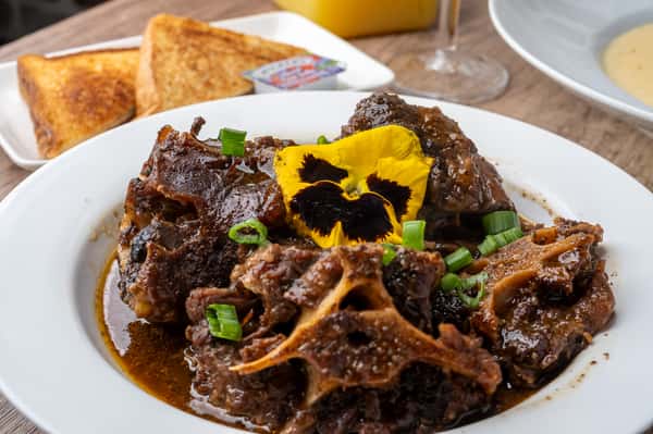 4 SMOTHERED OXTAILS