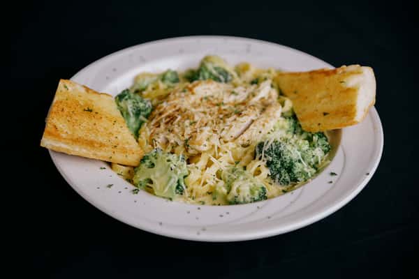 Fettuccine Alfredo