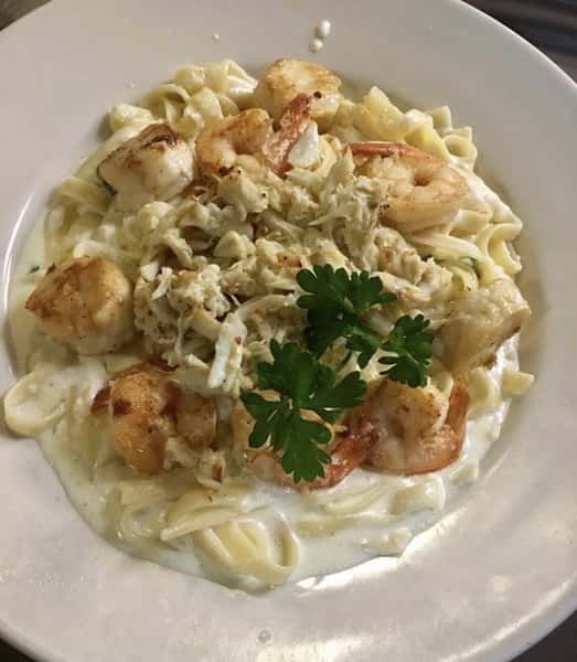 Shrimp Fettuccine Alfredo