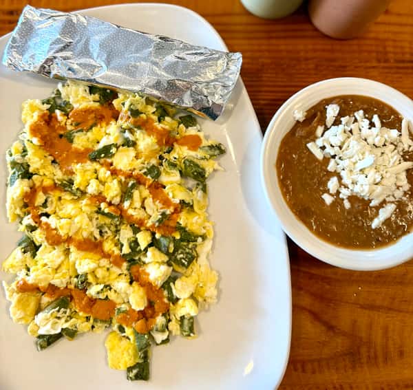 Huevos Con Nopales