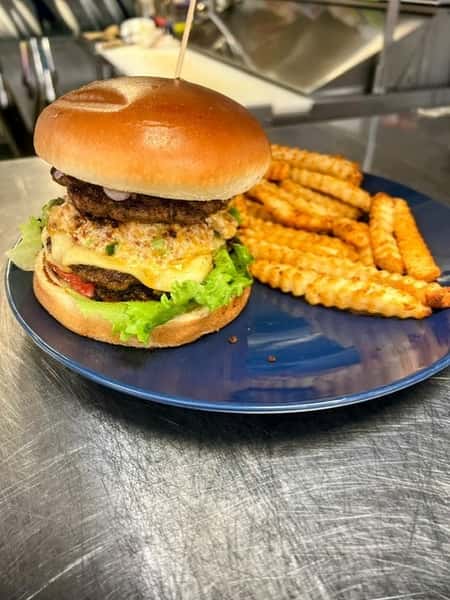 Jalapeno Popper Burger