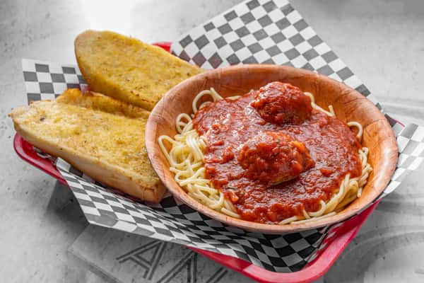 Spaghetti & Sausage or Meatballs