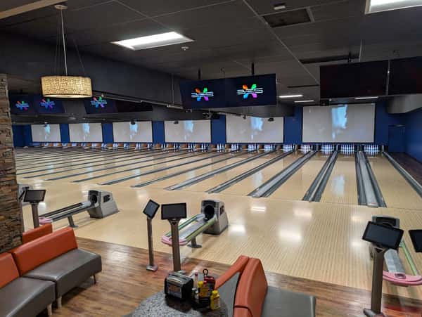 interior - blowing lanes