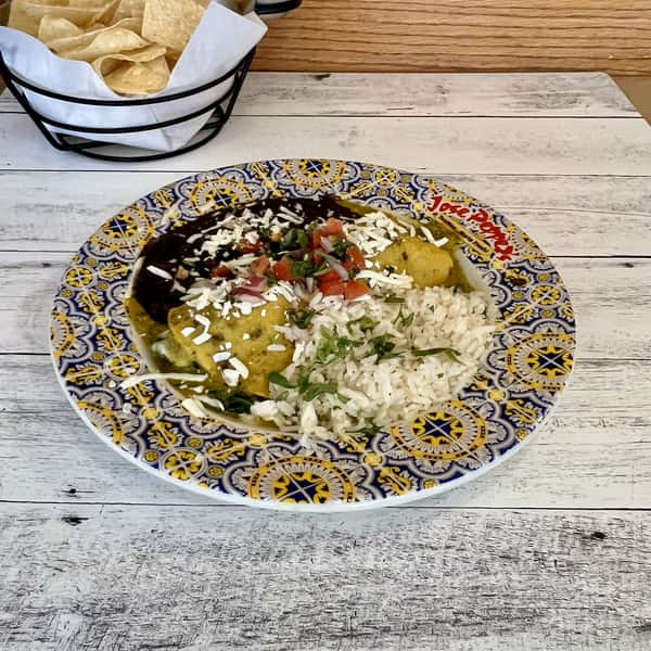 Lunch Vegetarian Verde Enchilada