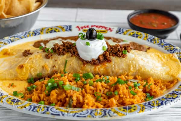 Taco Burrito Con Queso