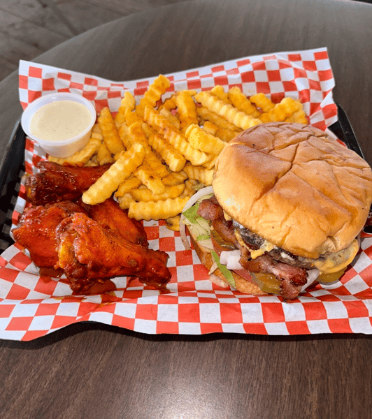 Burger & Wings Meal
