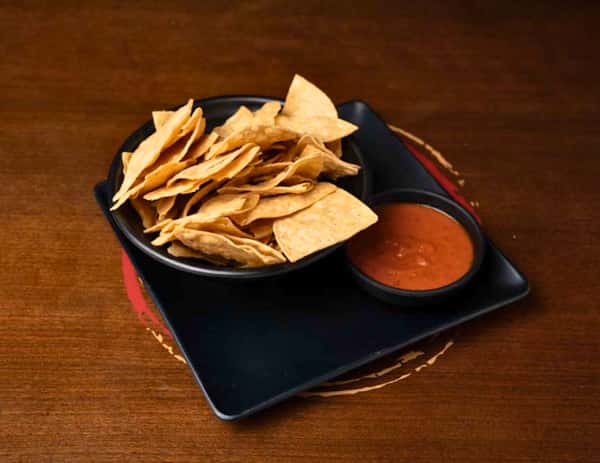 Chips & Salsa