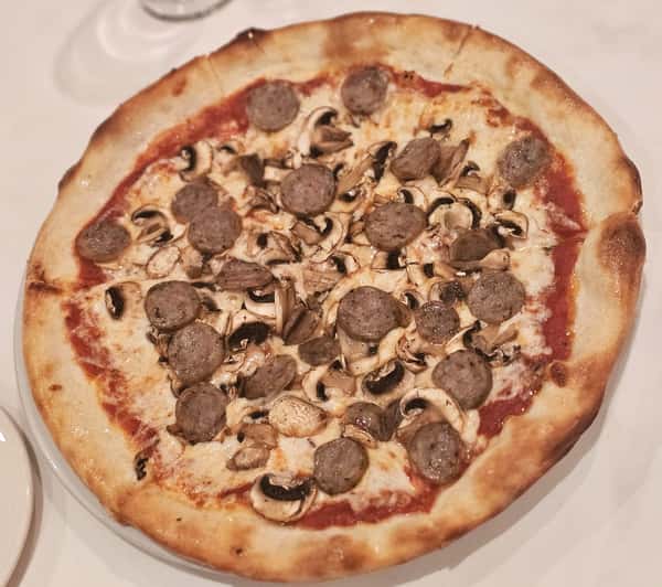 Paesana Pizza
