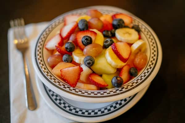 BIG BOWL FRESH FRUIT MEDLEY