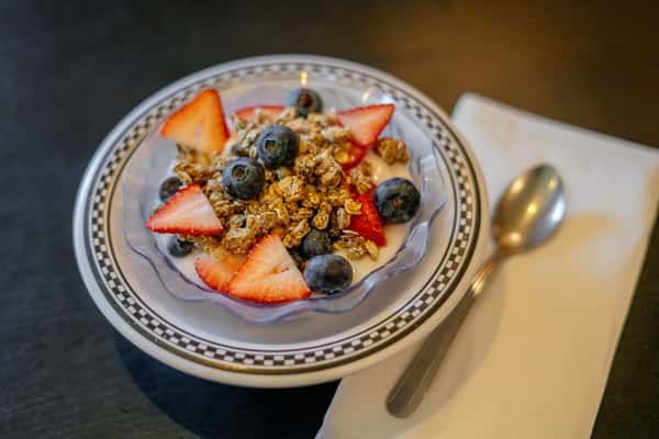 YOGURT PARFAIT