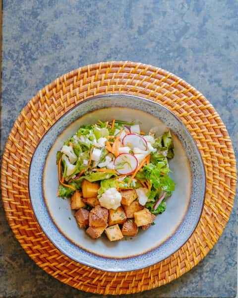 Salad with Smoked Tofu