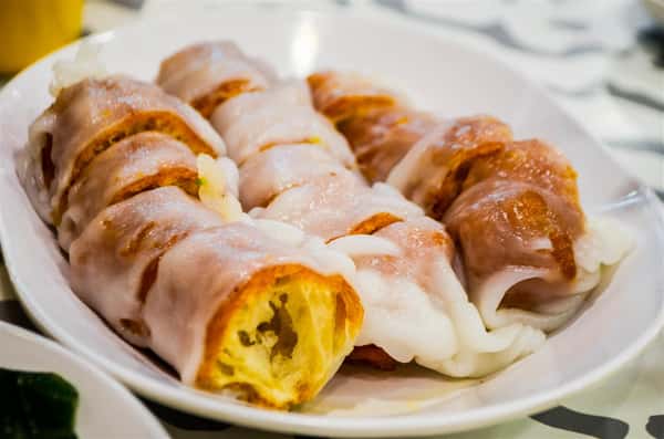 42. 炸兩腸粉Chinese Donut Rice Noodle Roll