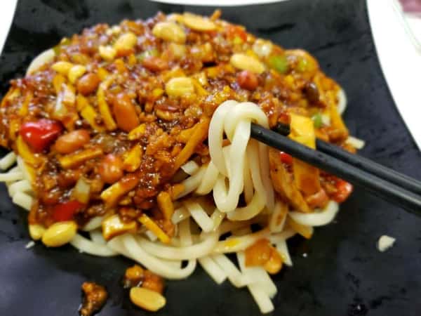 113. 老干媽拌麵 Mama's Spicy Noodles