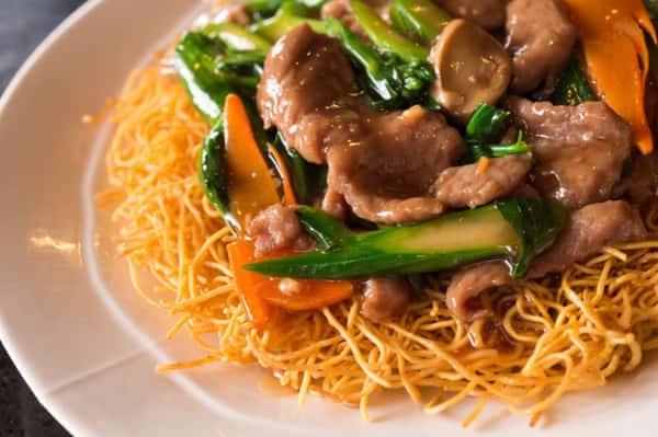 130. 港式炒麵 Hong Kong Style Chow Mein or Soft Noodles