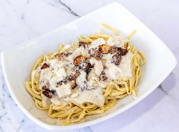 Chicken Alfredo Pasta