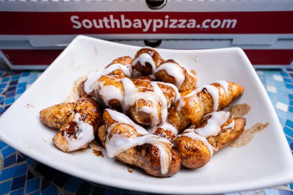 Cinnamon Knots