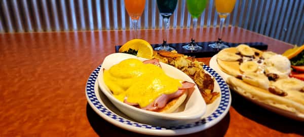 egg bacon skillet