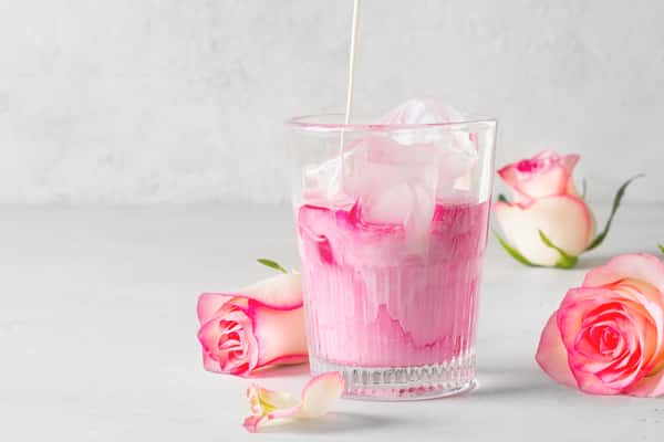 iced rose latte
