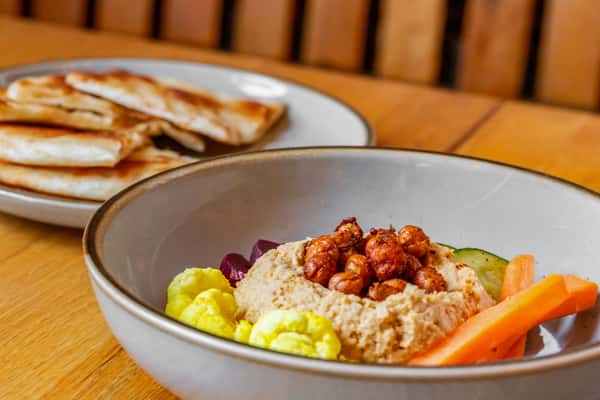 hummus and pita