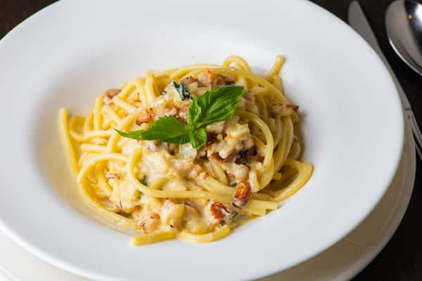 bucatini amatriciana