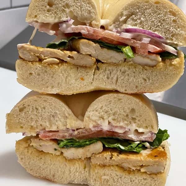 grilled chicken lettuce tomato onion mayo plain bagel