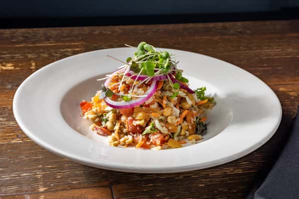 Mediterranean Quinoa Salad