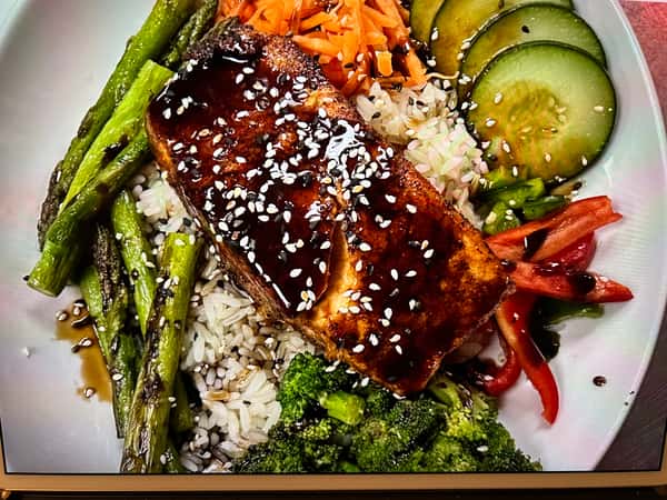 Ginger Salmon Bowl