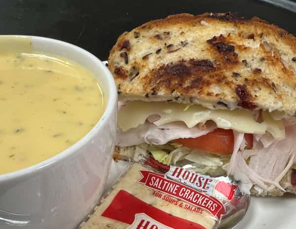 1/2 Deli Turkey