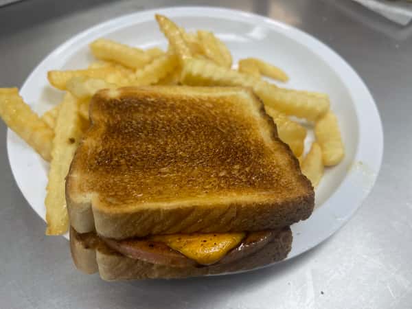 Fried Bologna Sandwich Basket