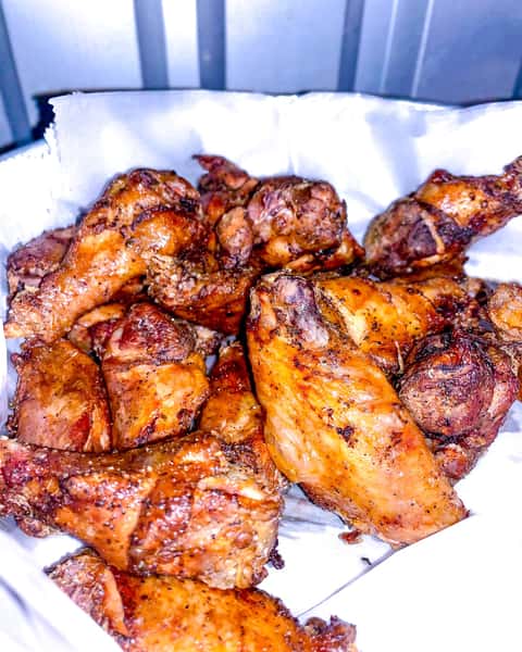 Smoked Wings are one of the most talked-about favorites at Double S Smokehouse for good reason 🔥 Big flavor, serious cravings, and even better with blue cheese or ranch available upon request. Have you had Smoked Wings yet? 😋

#DoubleSSmokehouse #SmokedWings #SmokehouseFavorites