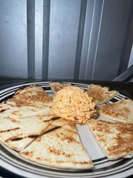 Spicy Piemento Cheese