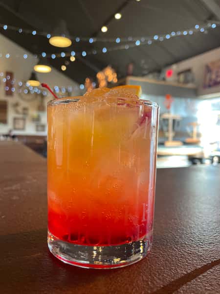Cranberry Spritz Mocktail