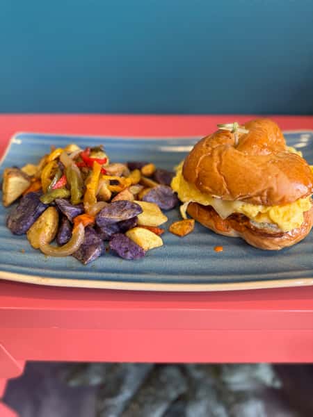 Vegetarian Breakfast Sandwich