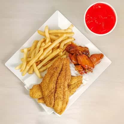 6 Wings 1 Pcs Catfish Combo