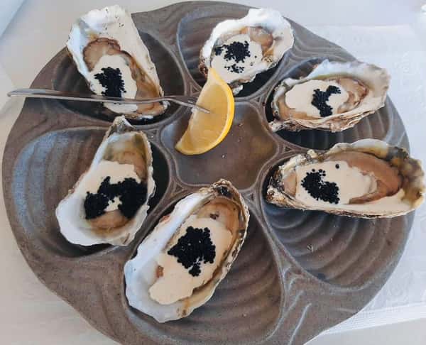 6 Oysters Romanov