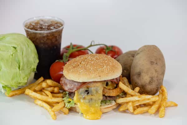 Triple Play Burger Fountain Combo