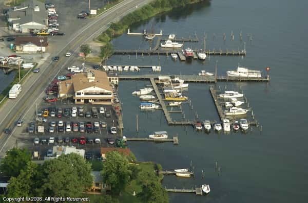 aerial view of captain john's crabhouse
