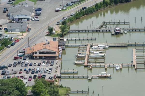 aerial view of captain john's crabhouse