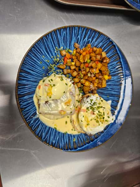eggs benedict