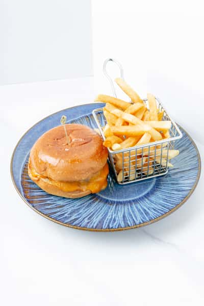 Cheeseburger and Fries