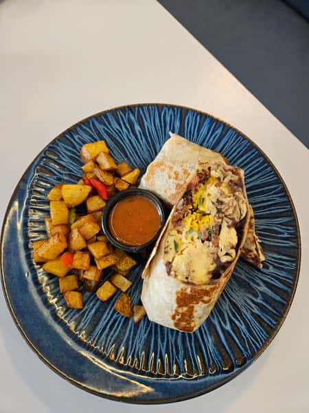 warp and potato with dip