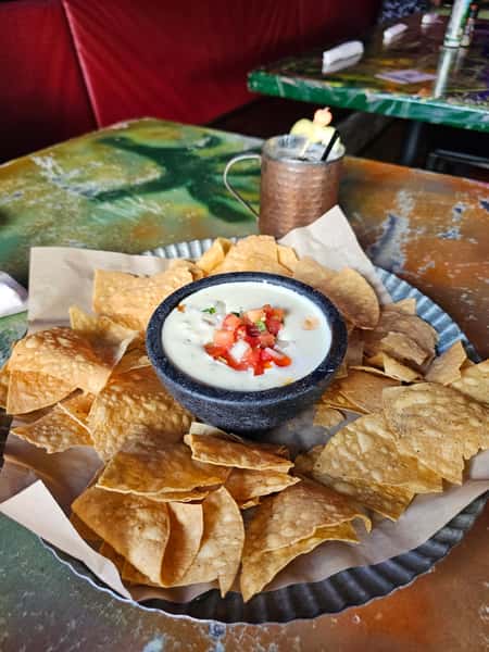 LOADED QUESO