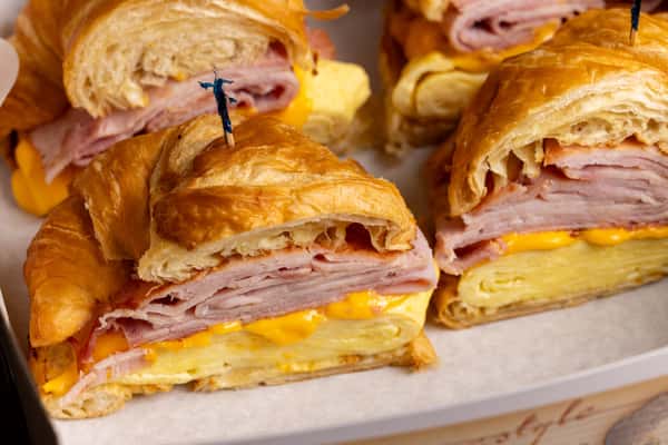 Breakfast Croissant - Catering Pack