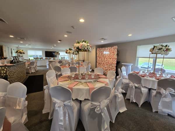 Catering services at a wedding