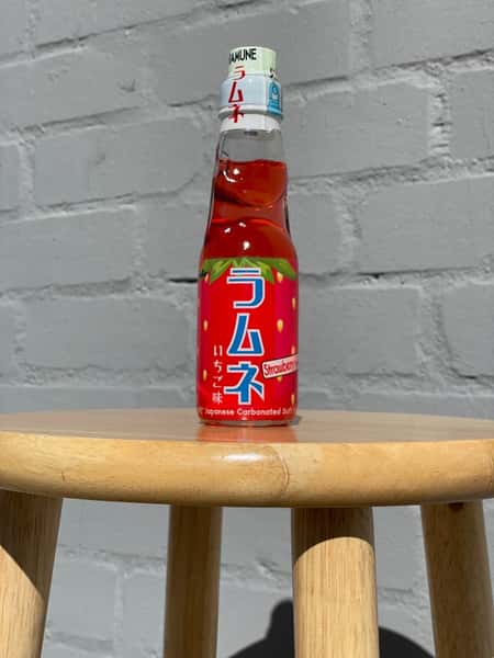 STRAWBERRY RAMUNE